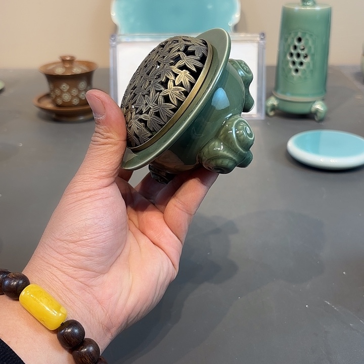 瓷片龙泉青瓷龙泉青瓷