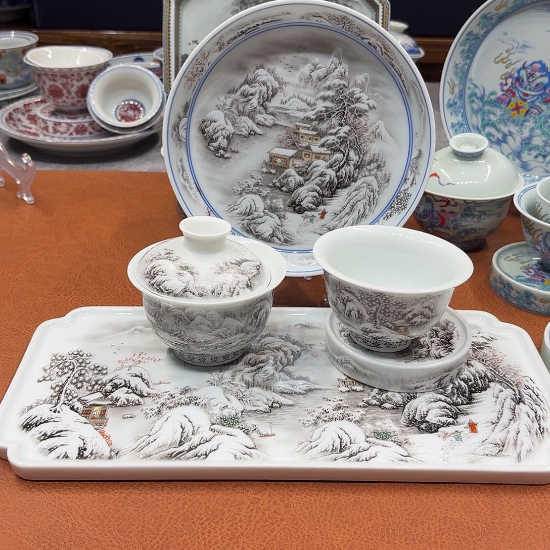 景德镇市和上海浦东新