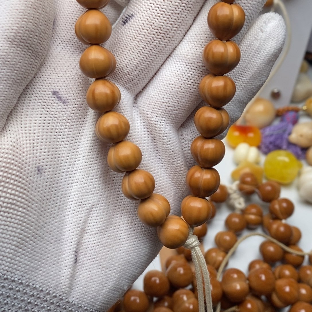 吊坠猴头核桃屁桃