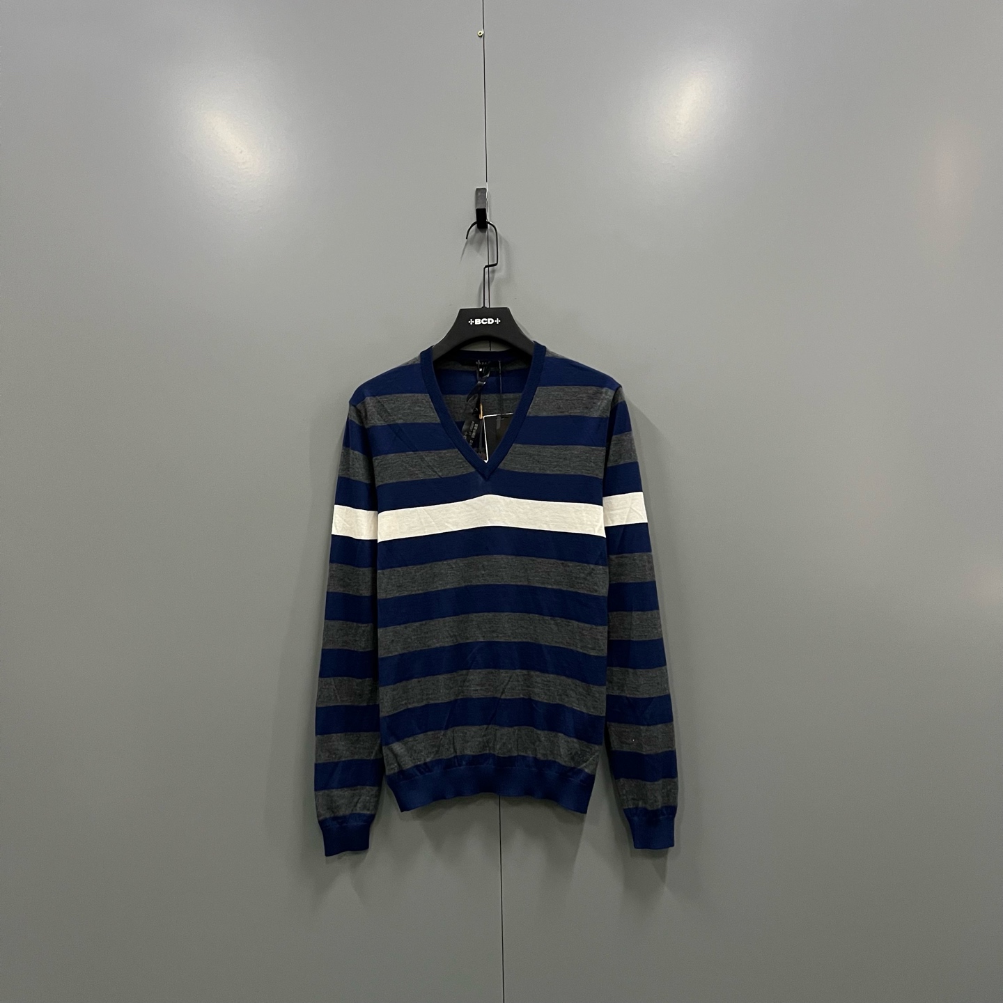 未使用 GUCCI/古驰 jp1222 拼色条纹V领毛衣 102208