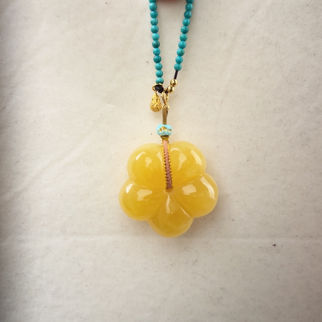 蜜蜡18K金镶嵌吊坠(不含链)