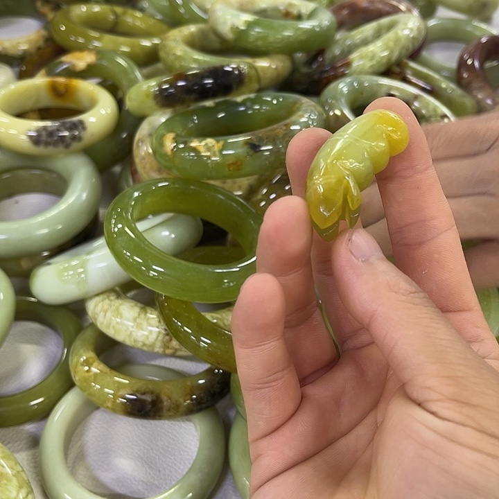合金蛇纹石玉手镯