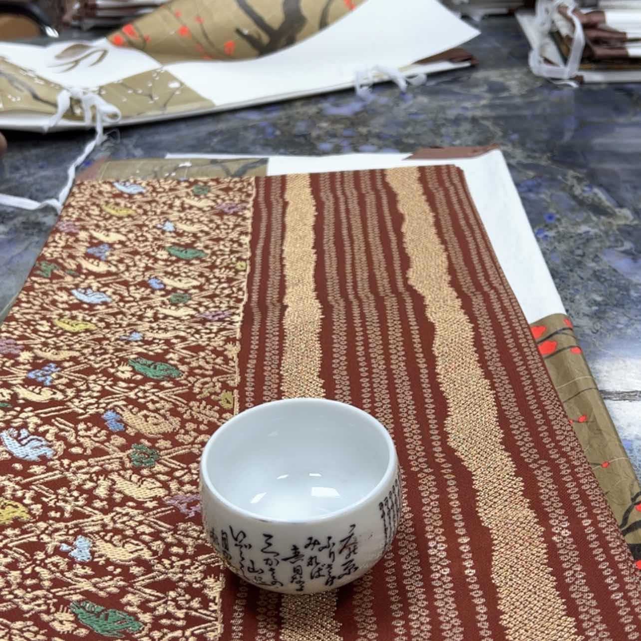 【闪购商品】瑜陶瓷马克杯带盖勺