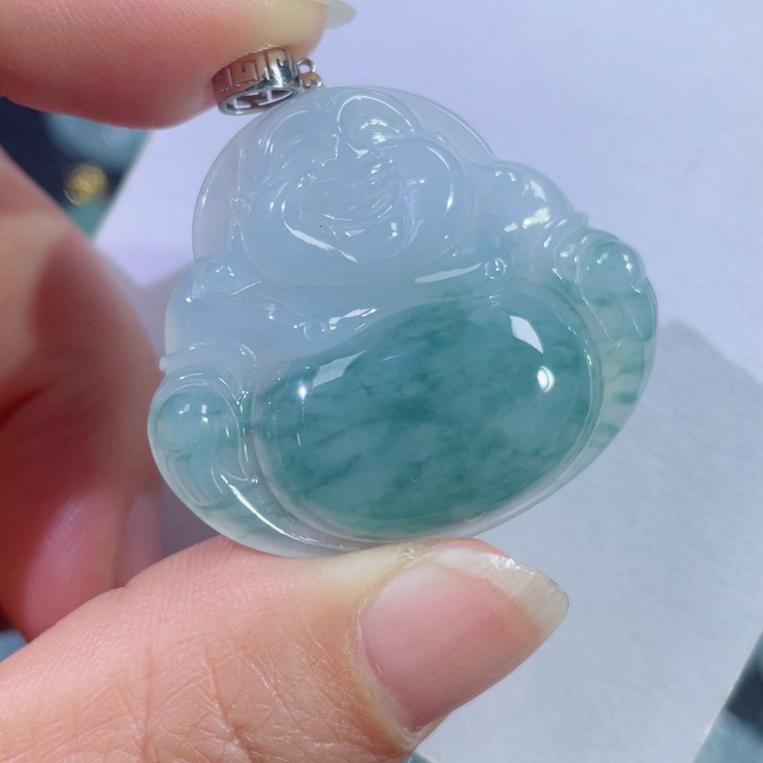 翡翠颈饰18K金镶嵌佛公