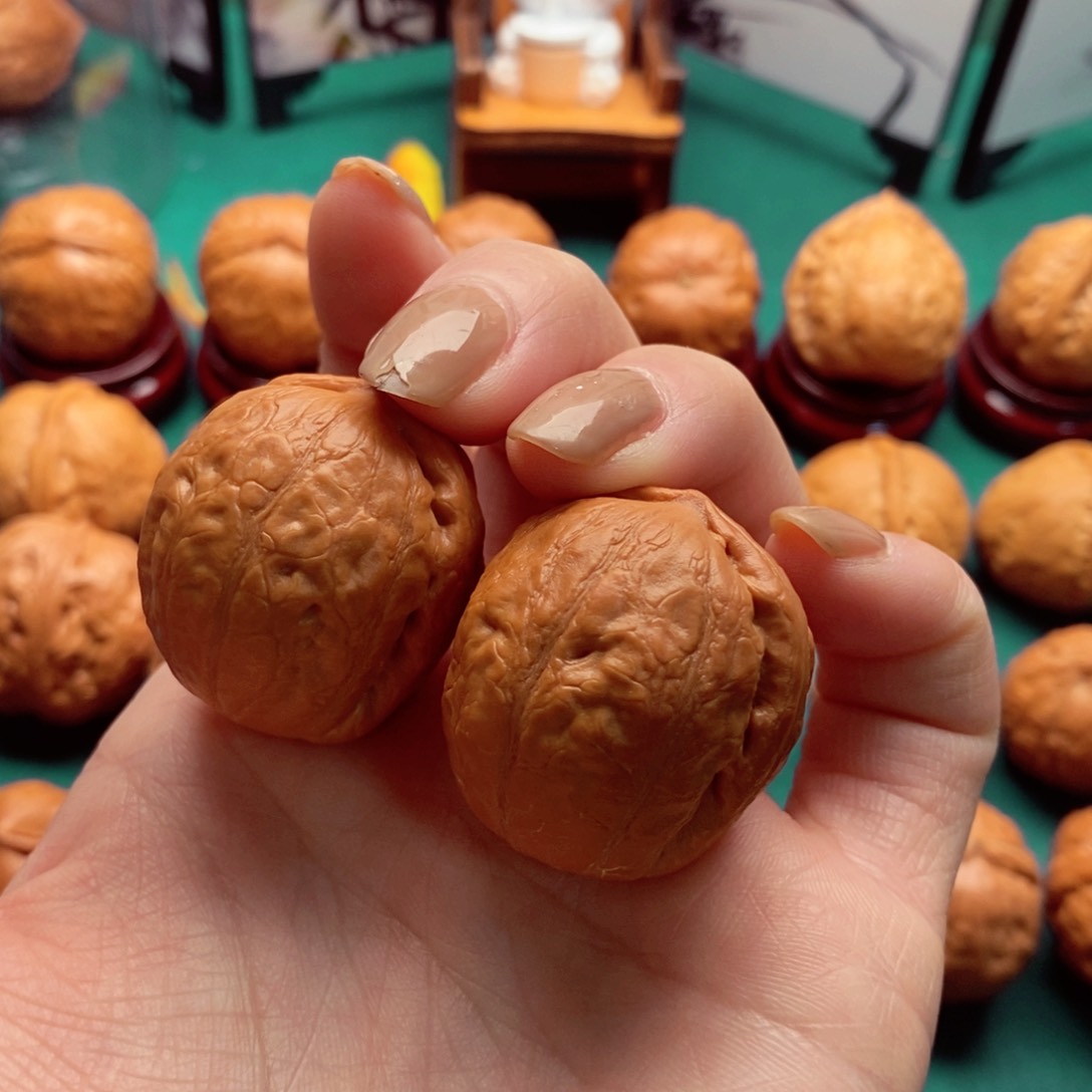 文玩核桃吊坠水晶佛肚