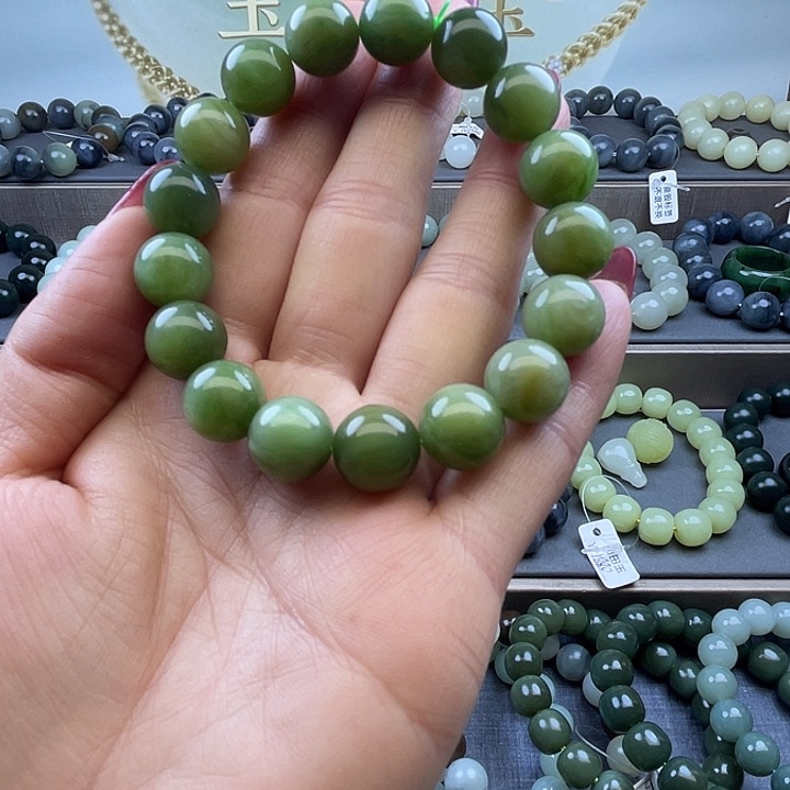 和田玉未镶嵌手链