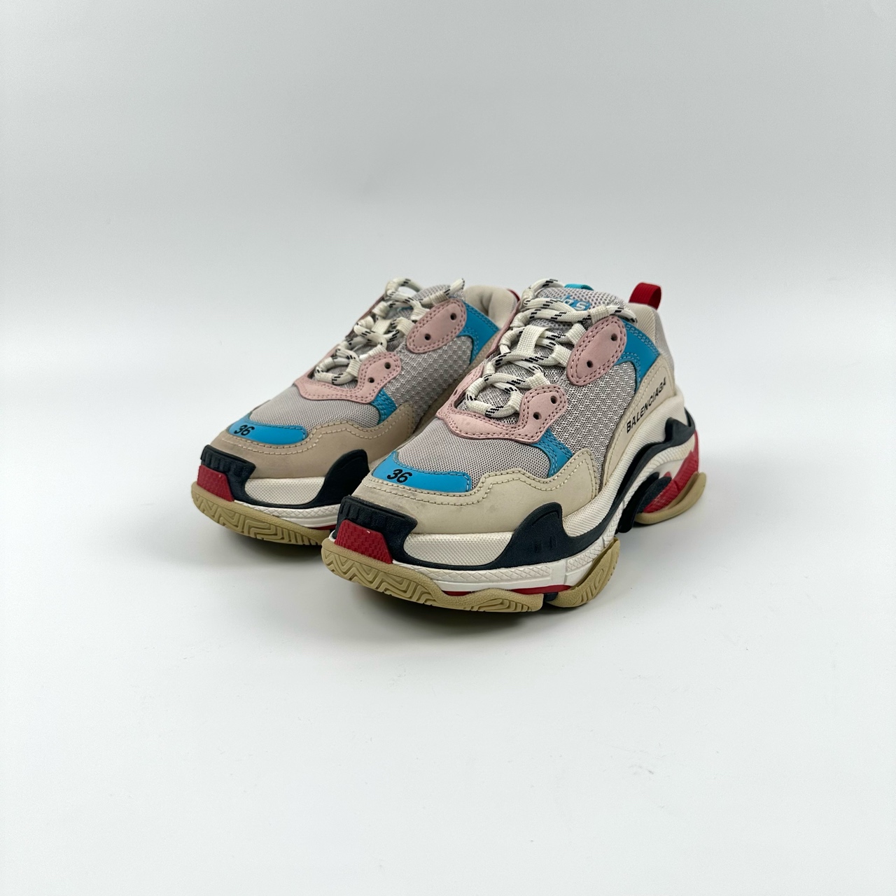 95新 Balenciaga/巴黎世家 36码 马卡龙色Triple S老爹鞋 98新