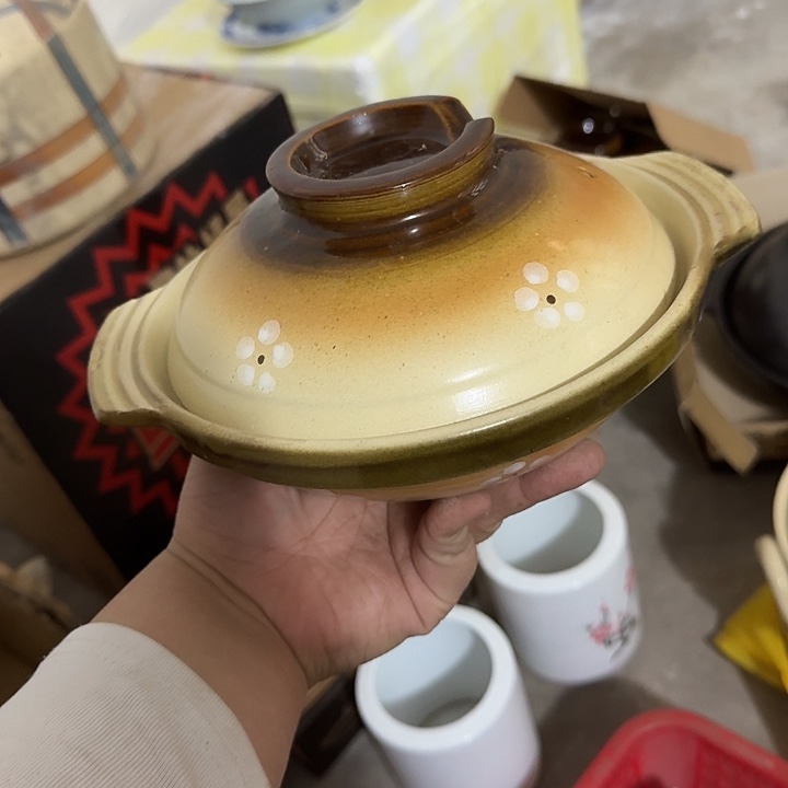 茶盏陶瓷盘子啥都有