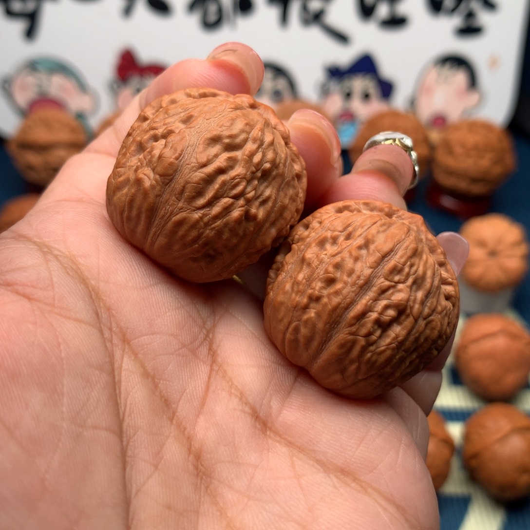 文玩核桃把件树皮球