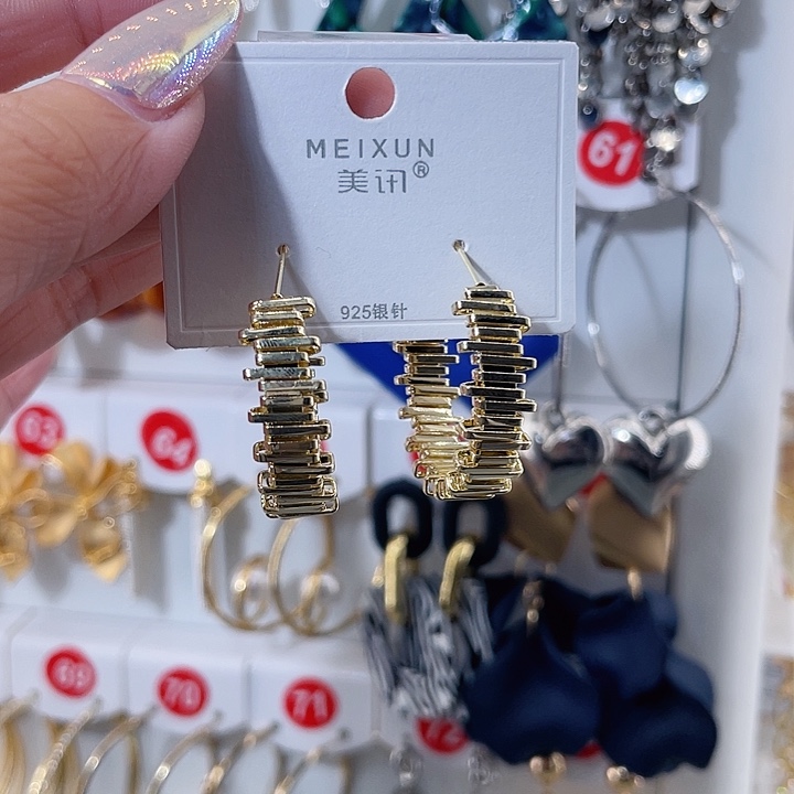 仿珍珠铁合金合金饰品耳圈3厘米20