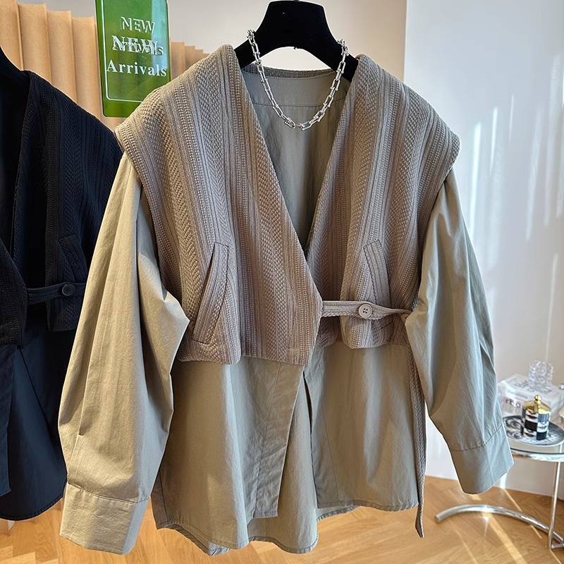 9397大码设计感针织马甲拼接衬衫女早秋装时尚藏肉显瘦假两件上衣