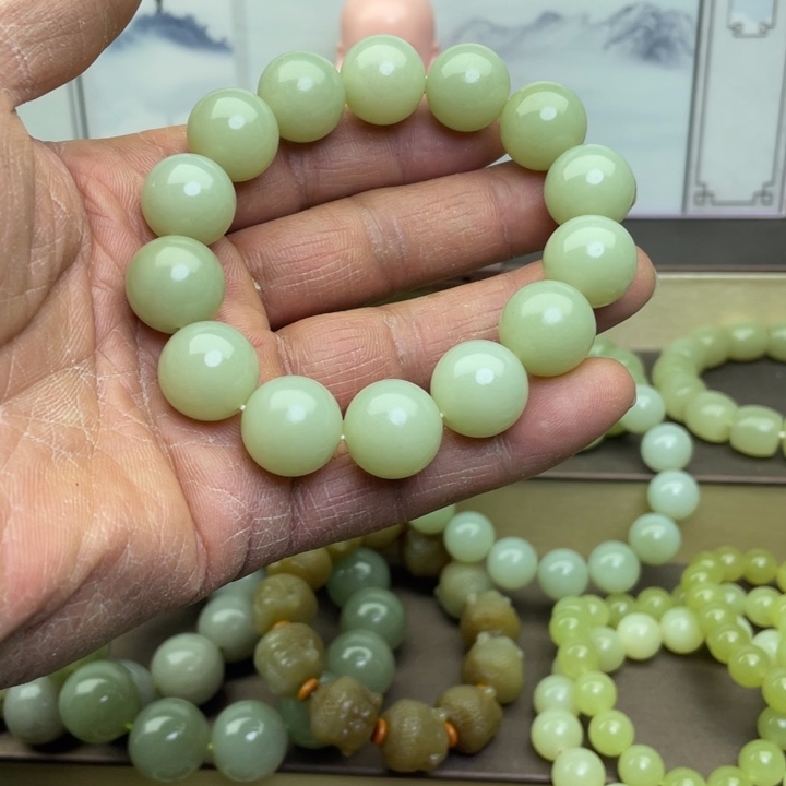 和田玉未镶嵌手链