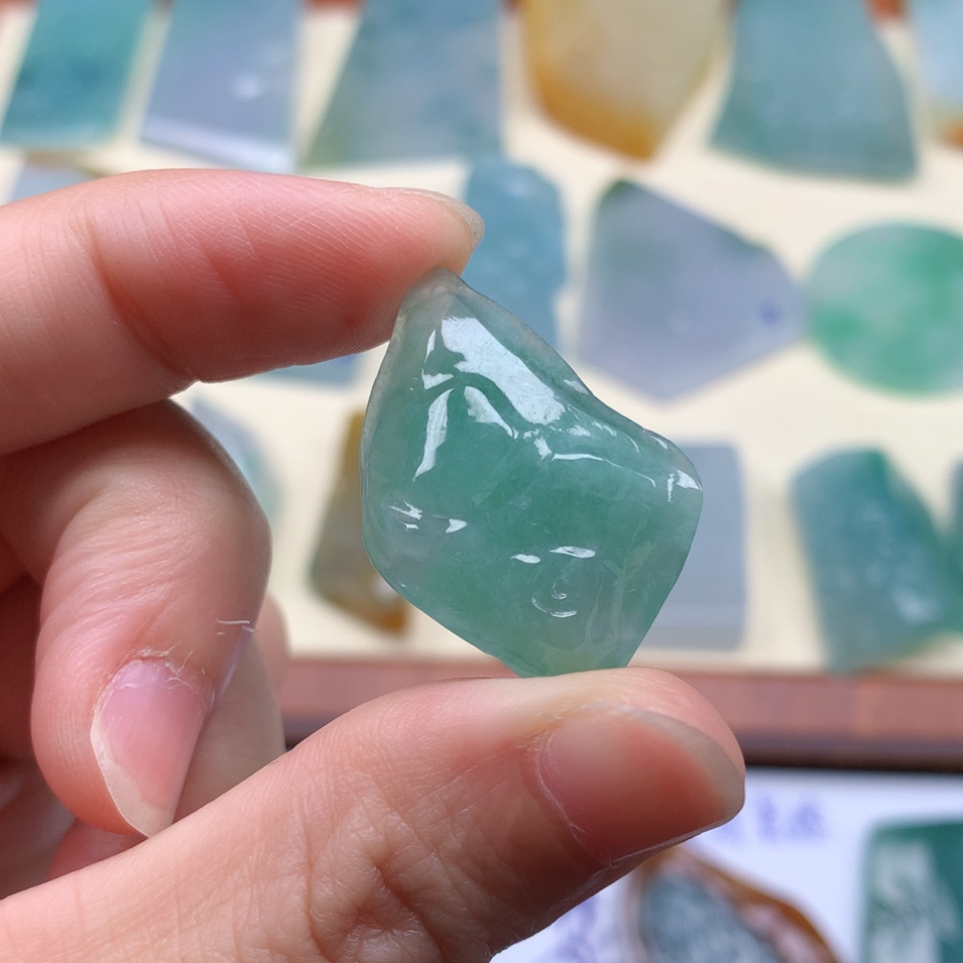 翡翠未镶嵌颈饰天然缅甸翡翠