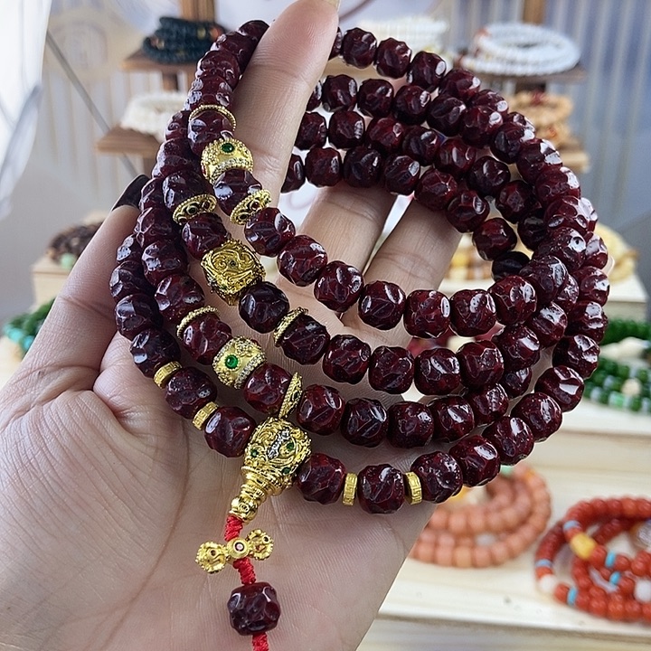 白玉菩提吊坠菩提