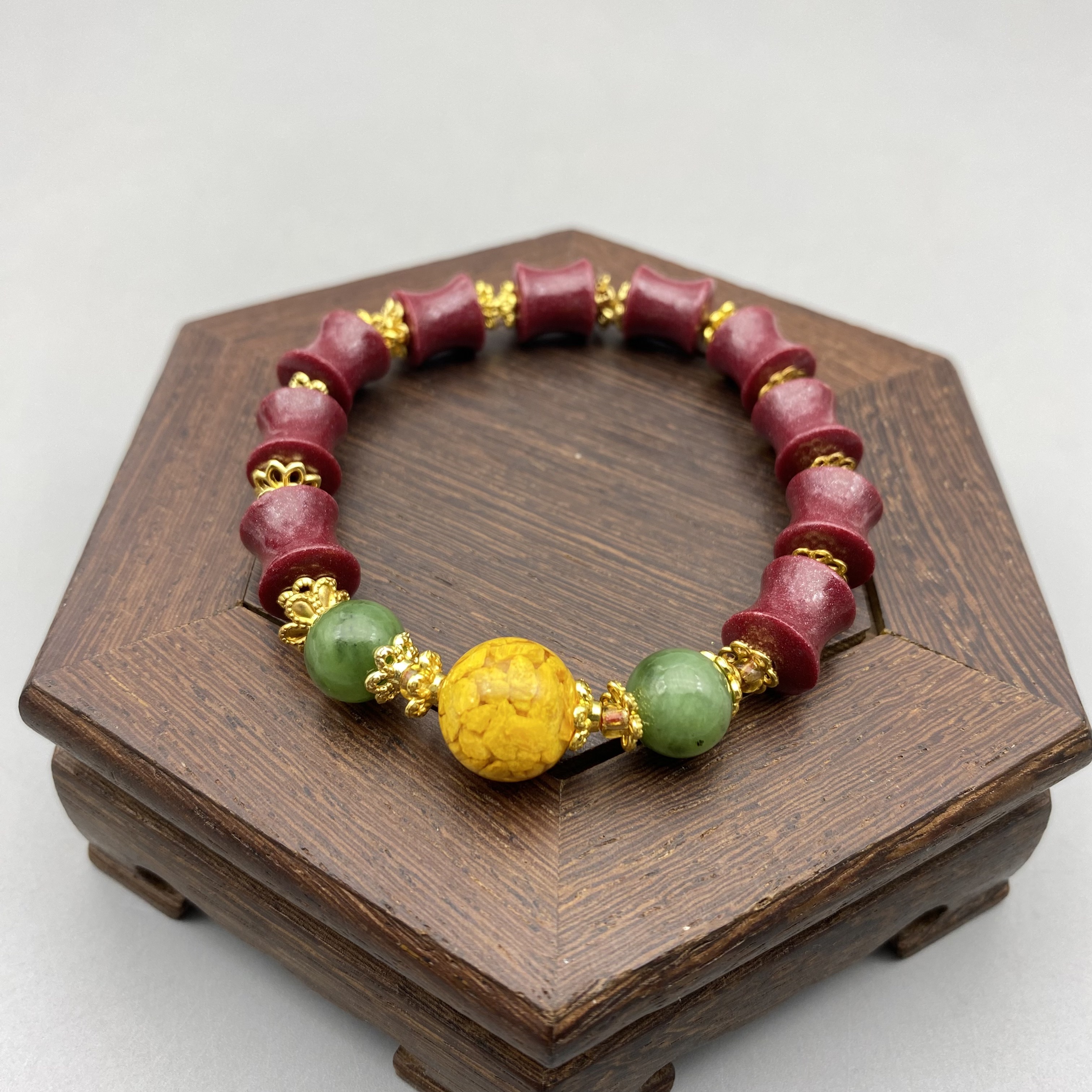 含辰砂工艺品GS309-紫金砂小竹节搭配雄黄手串