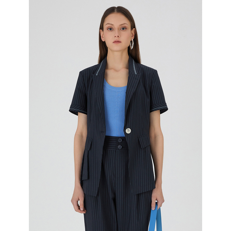 【九月】莱芙艾迪儿休闲时尚外套1E2W68061