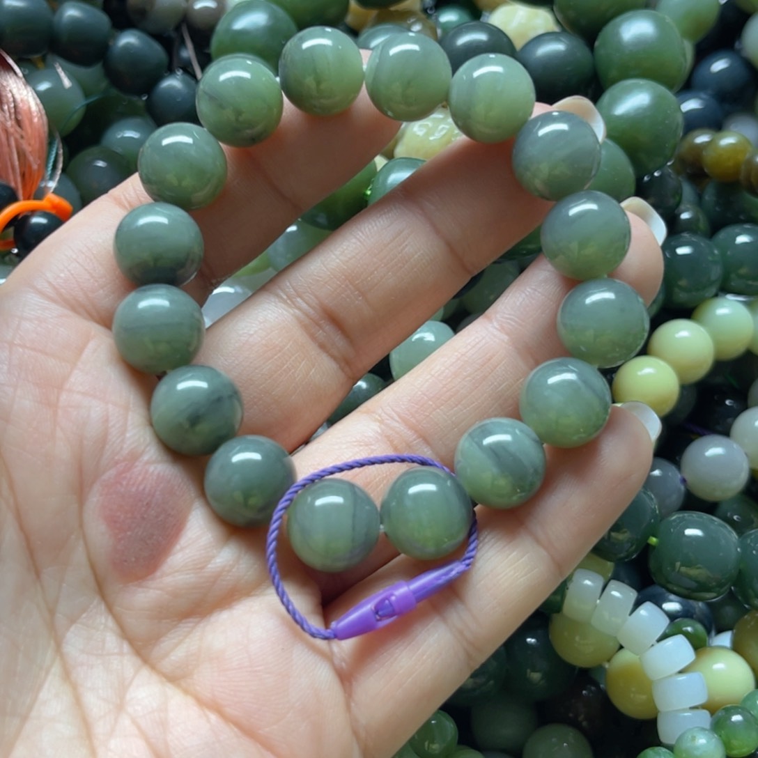 和田玉手链未镶嵌