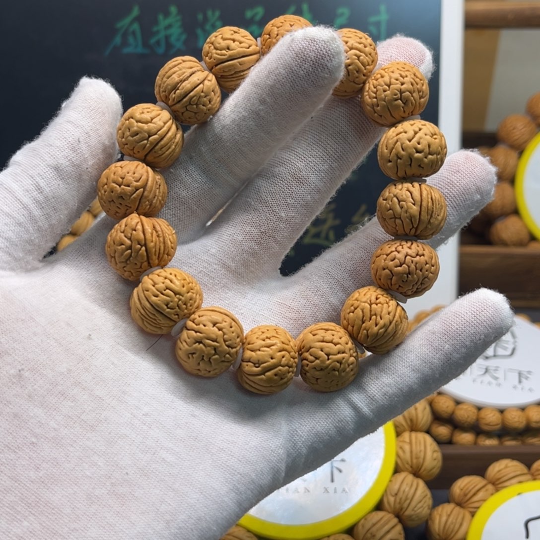 ****）桃核手串核天下精品桃核芭蕉