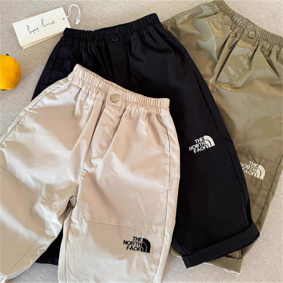 儿童休闲裤男2025春秋新款小童阔腿长裤潮牌宝宝字母直筒裤女洋气