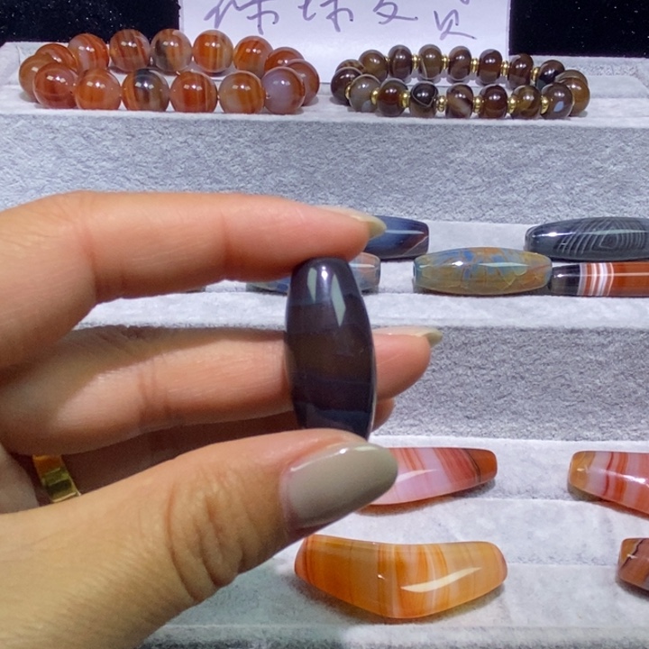 玛瑙/玉髓未镶嵌颈饰