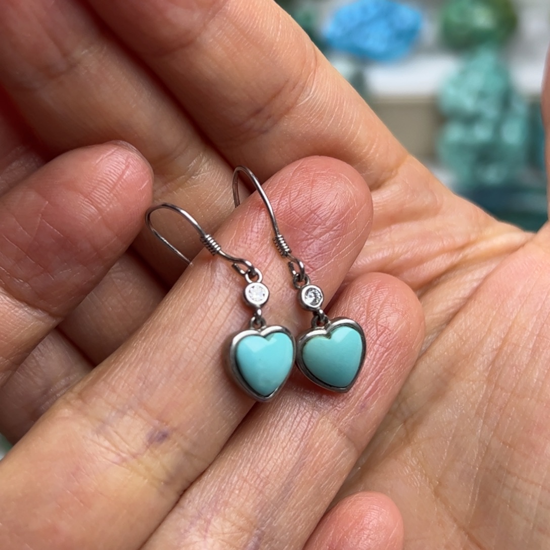 绿松石未镶嵌天然原矿绿松石