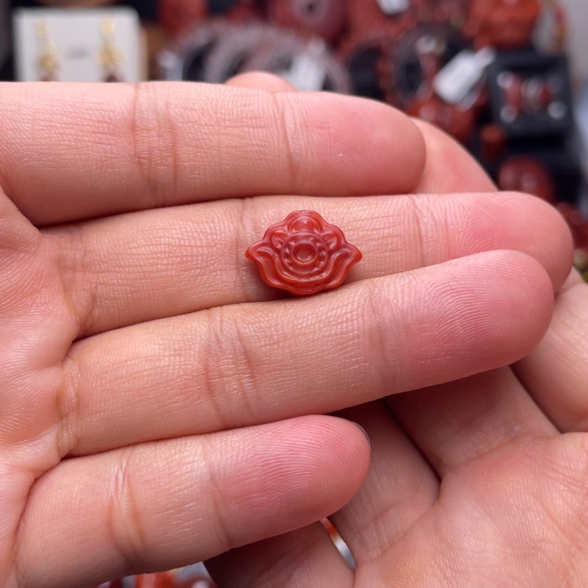 【闪购商品】未镶嵌莲花座南红玛瑙静***家