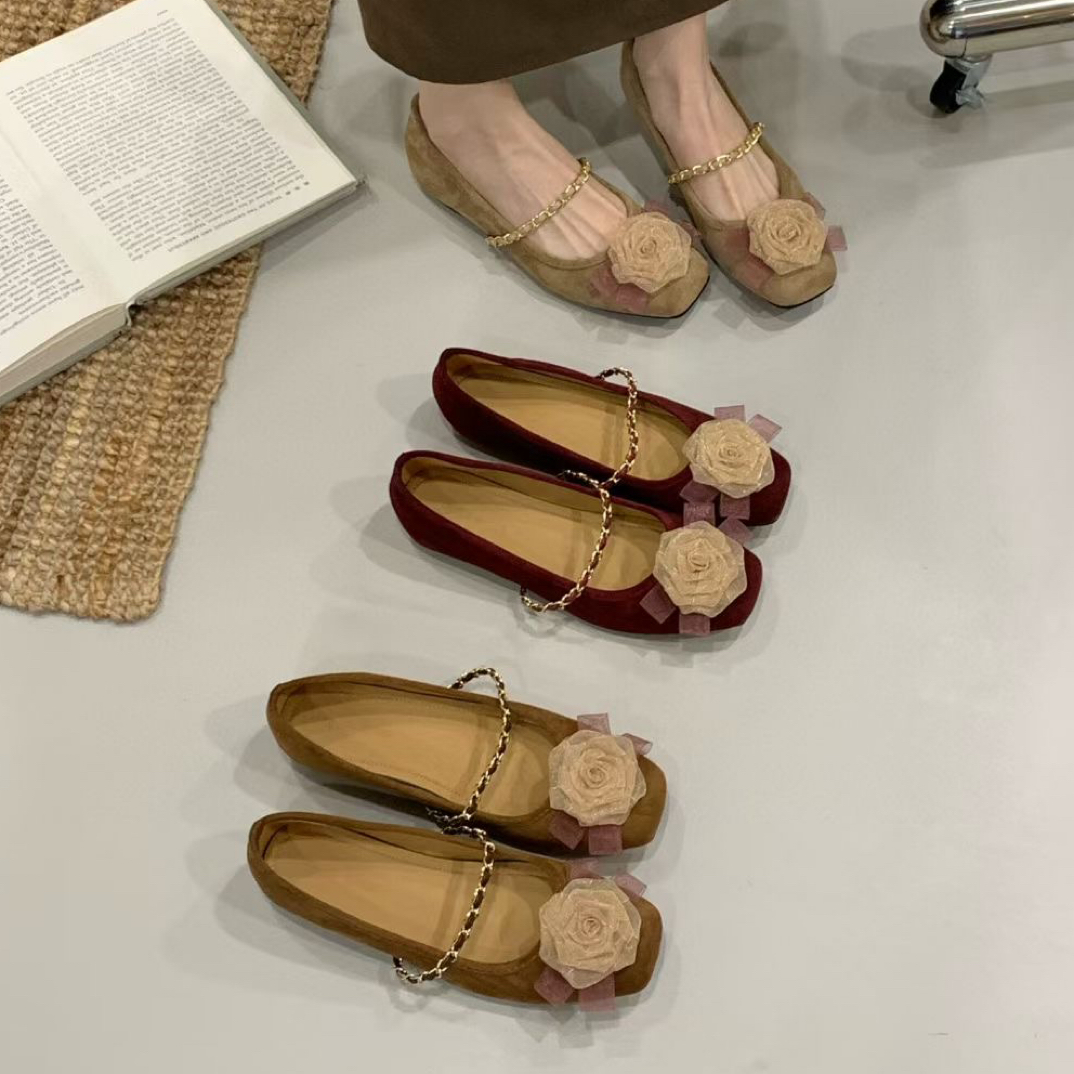 浅口防滑松紧带花朵森女图案单鞋法式