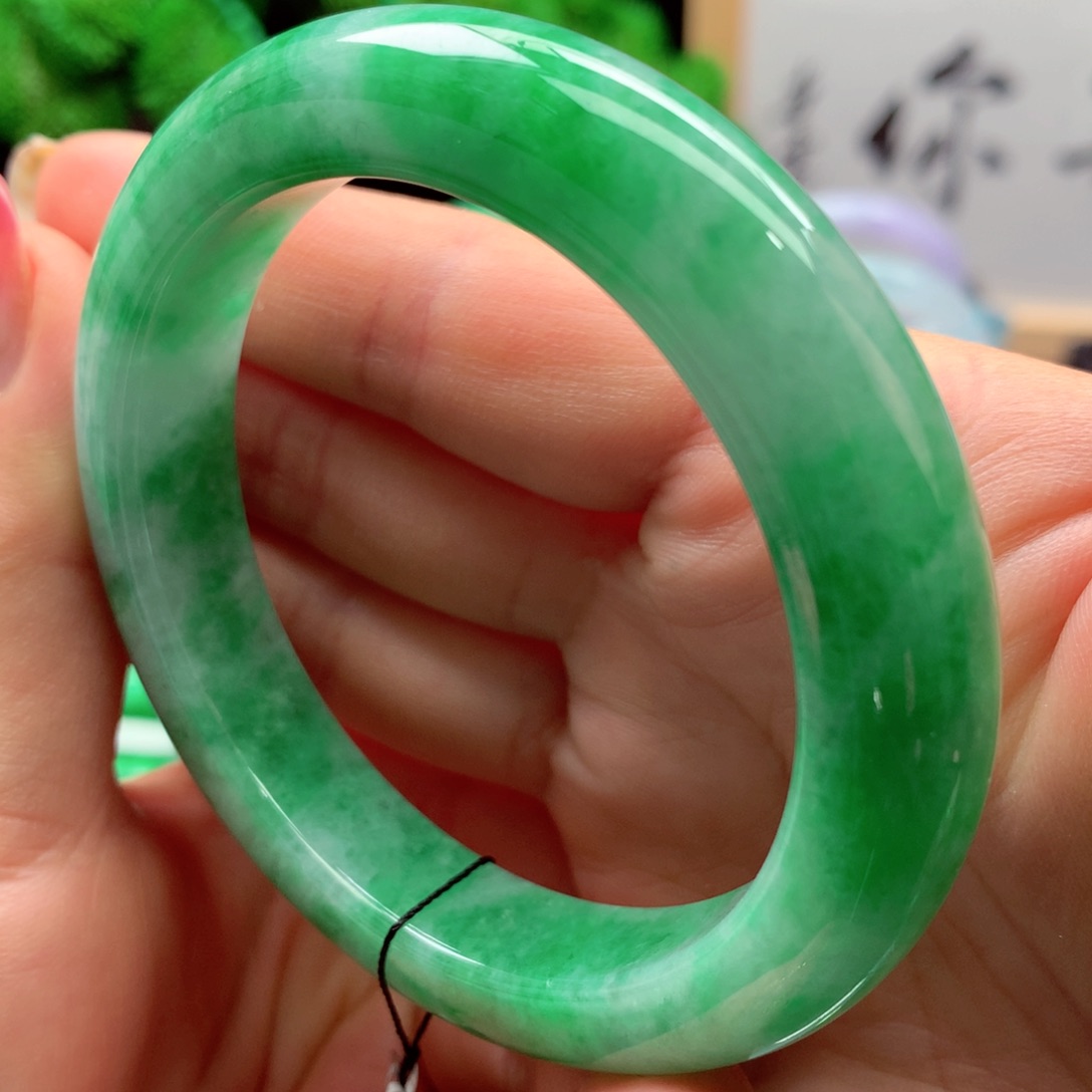 未镶嵌手镯翡翠缅甸58圈口