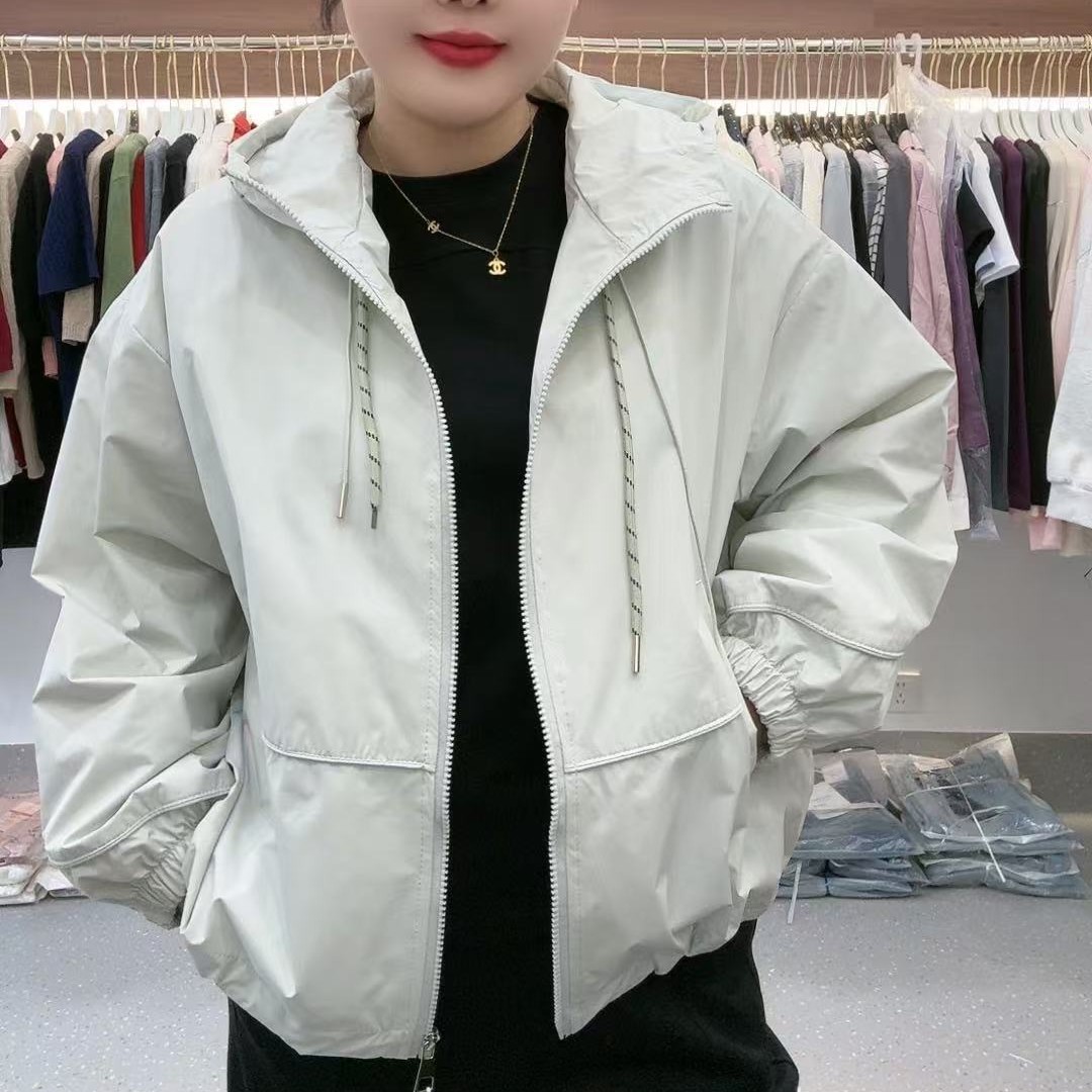 欧货休闲连帽冲锋衣女2025春秋新款百搭长袖夹克外套女8832