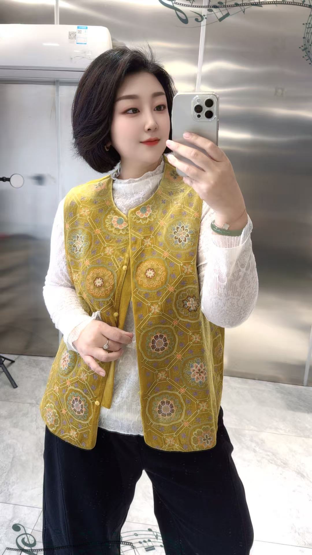 【聪姐推荐】7962锦绣繁花国风马甲（衣长70，胸围130）