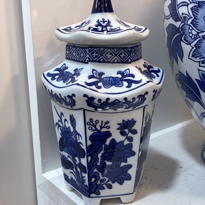 【闪购商品】摆件青花瓷储蓄罐。。。。