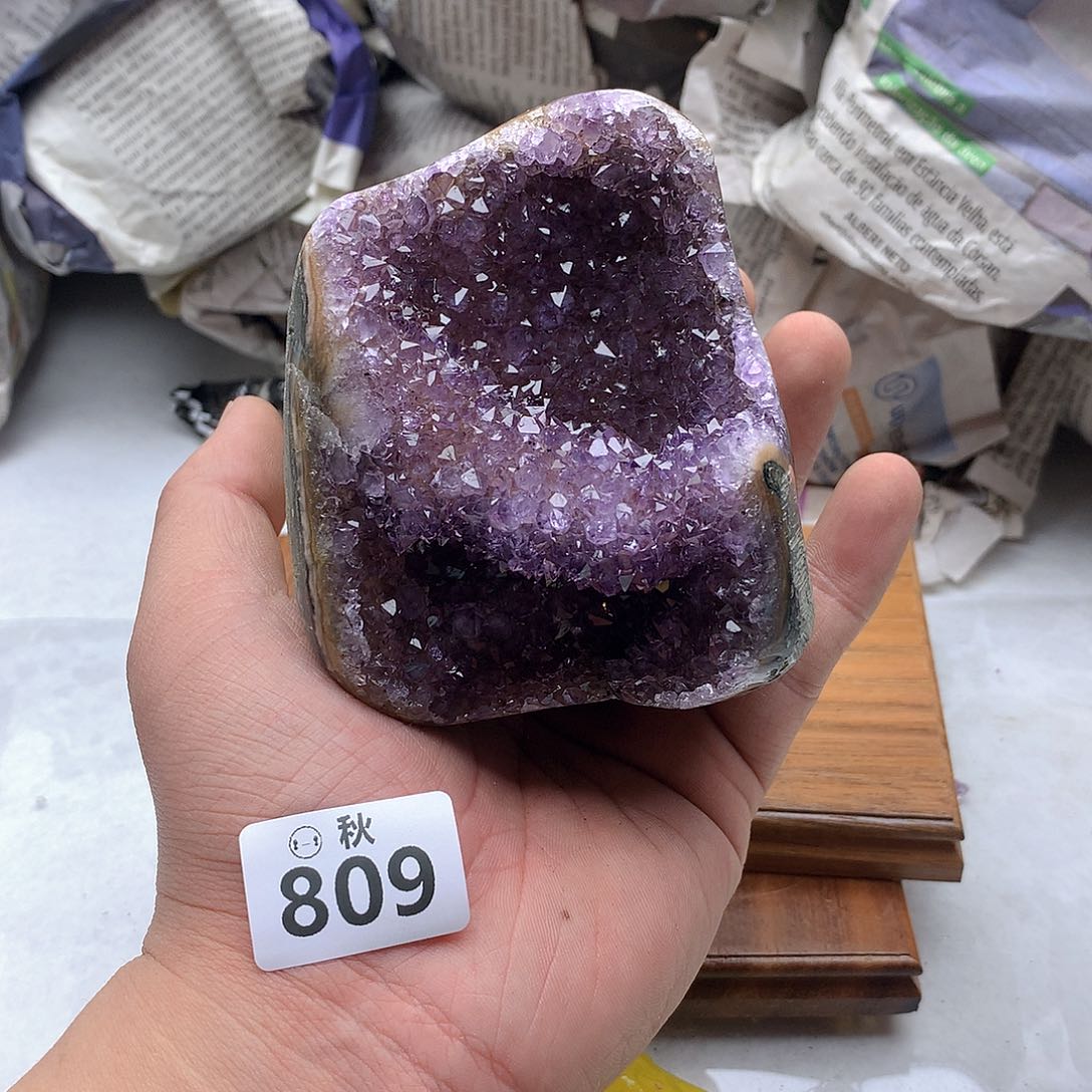 紫晶大型摆件（非配饰）未镶嵌