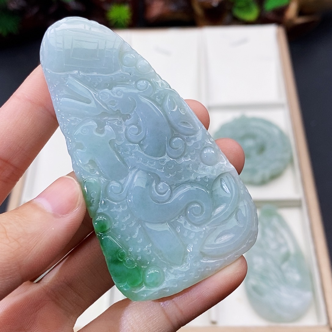 颈饰未镶嵌翡翠缅甸翡翠a货