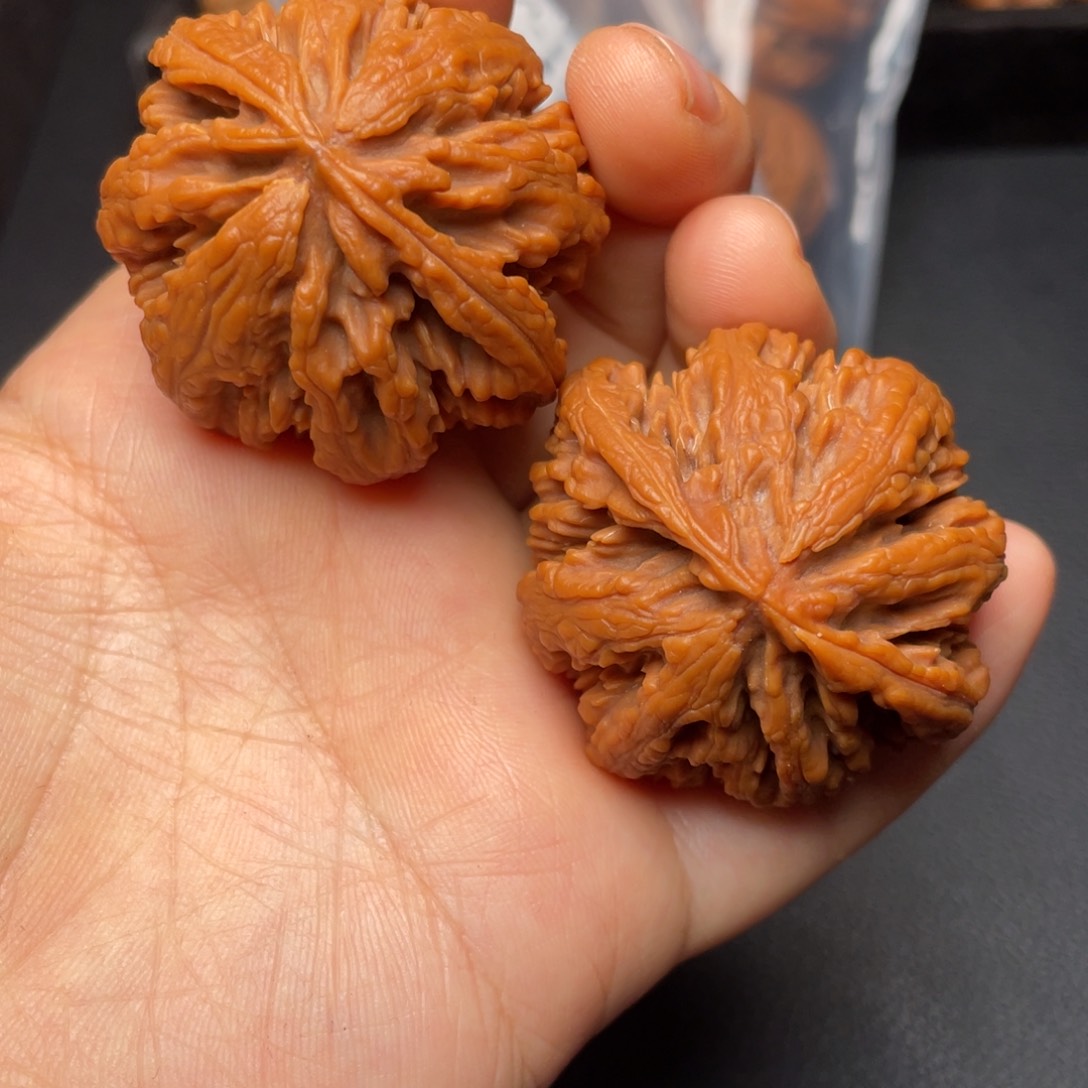 文玩核桃把件秦岭山脉核桃