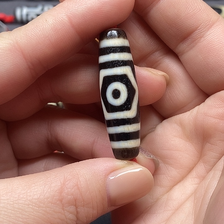 嗚***、玛瑙/玉髓未镶嵌颈饰