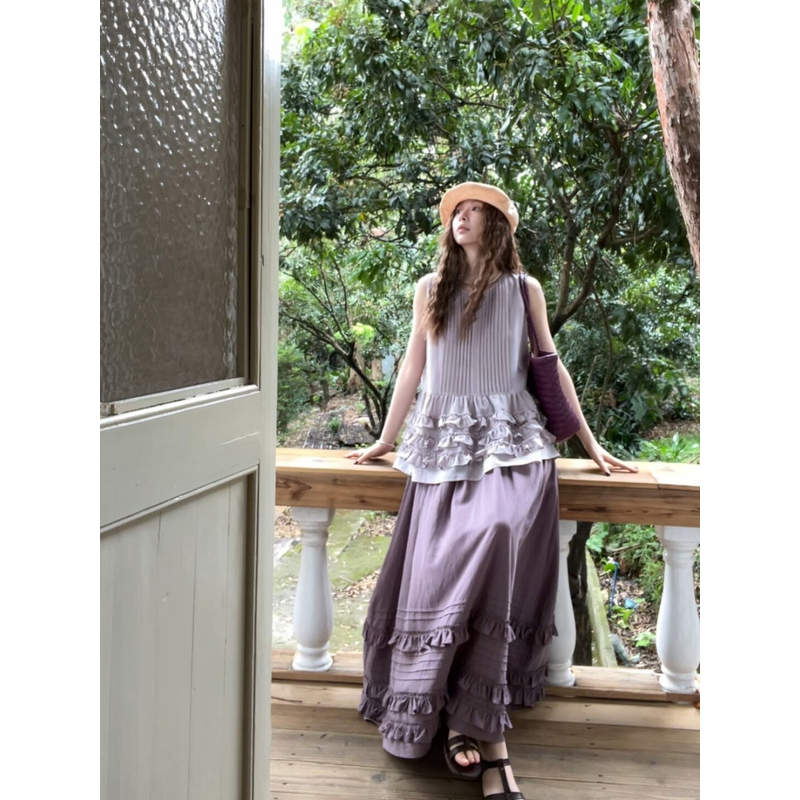 夏-紫苔 紫色重工塔克褶天丝上衣＋木耳花边大摆半裙
