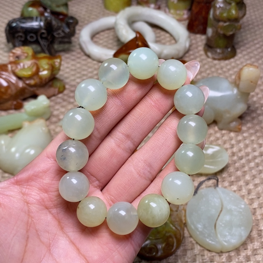 白玉菩提吊坠白玉菩提白玉菩提摆件