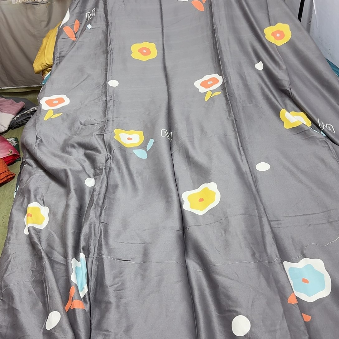 棉7.8米灰色小花布料