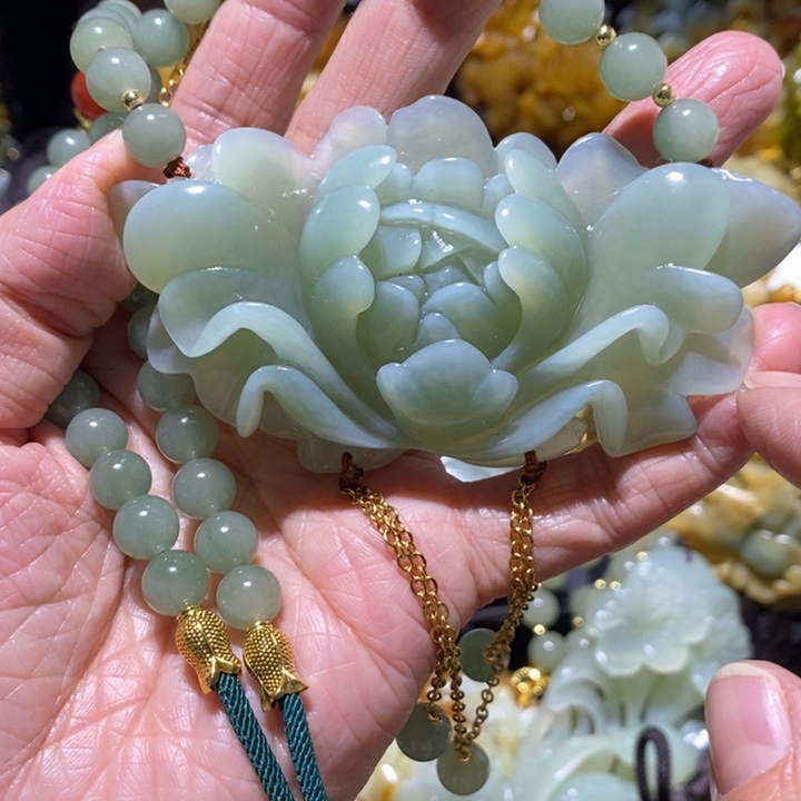 岫玉岫玉吊坠未镶嵌