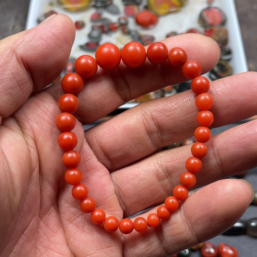 南红玛瑙手链合金
