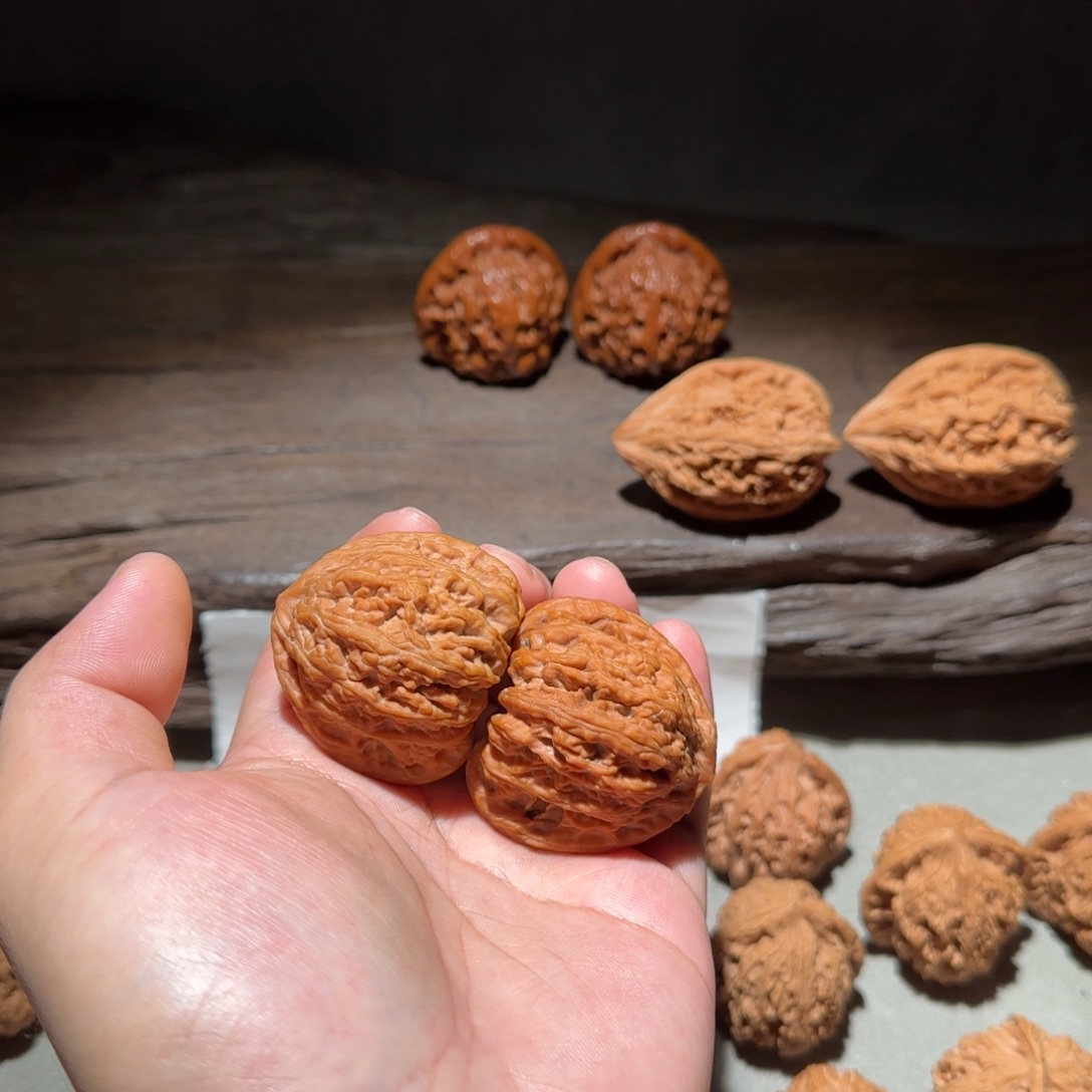 杨***磊文玩核桃吊坠42尺全品老款密纹