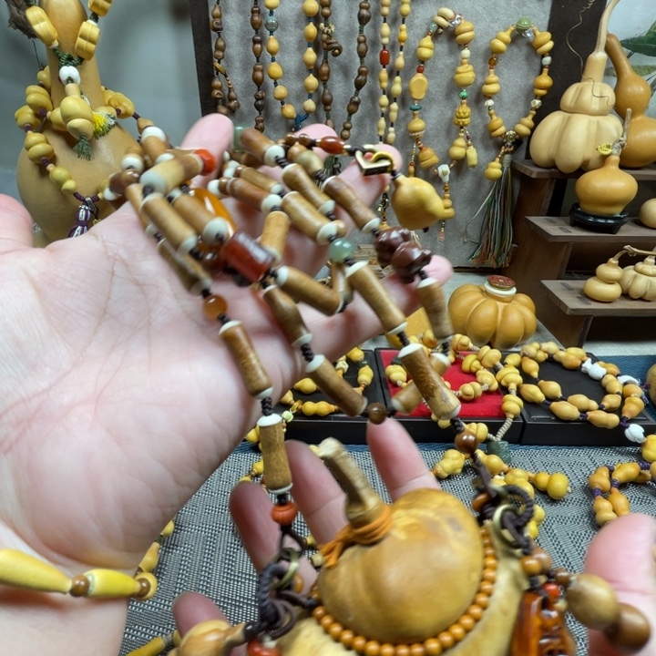 姜***太天然葫芦手工制作