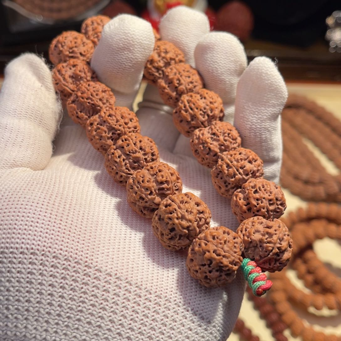 金刚菩提吊坠巨肉蜂王大金刚满肉