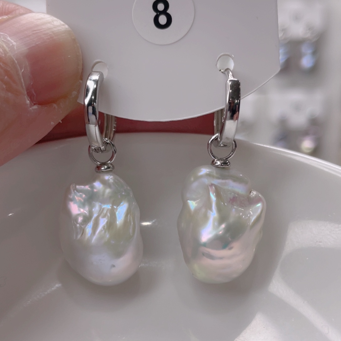 颈饰未镶嵌淡水珍珠