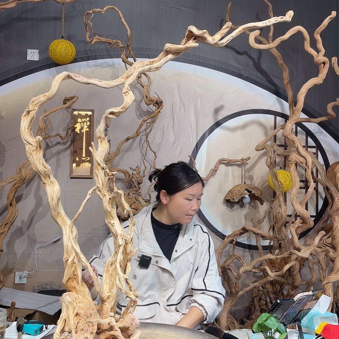 重***日核桃木/黑胡桃（胡桃木）