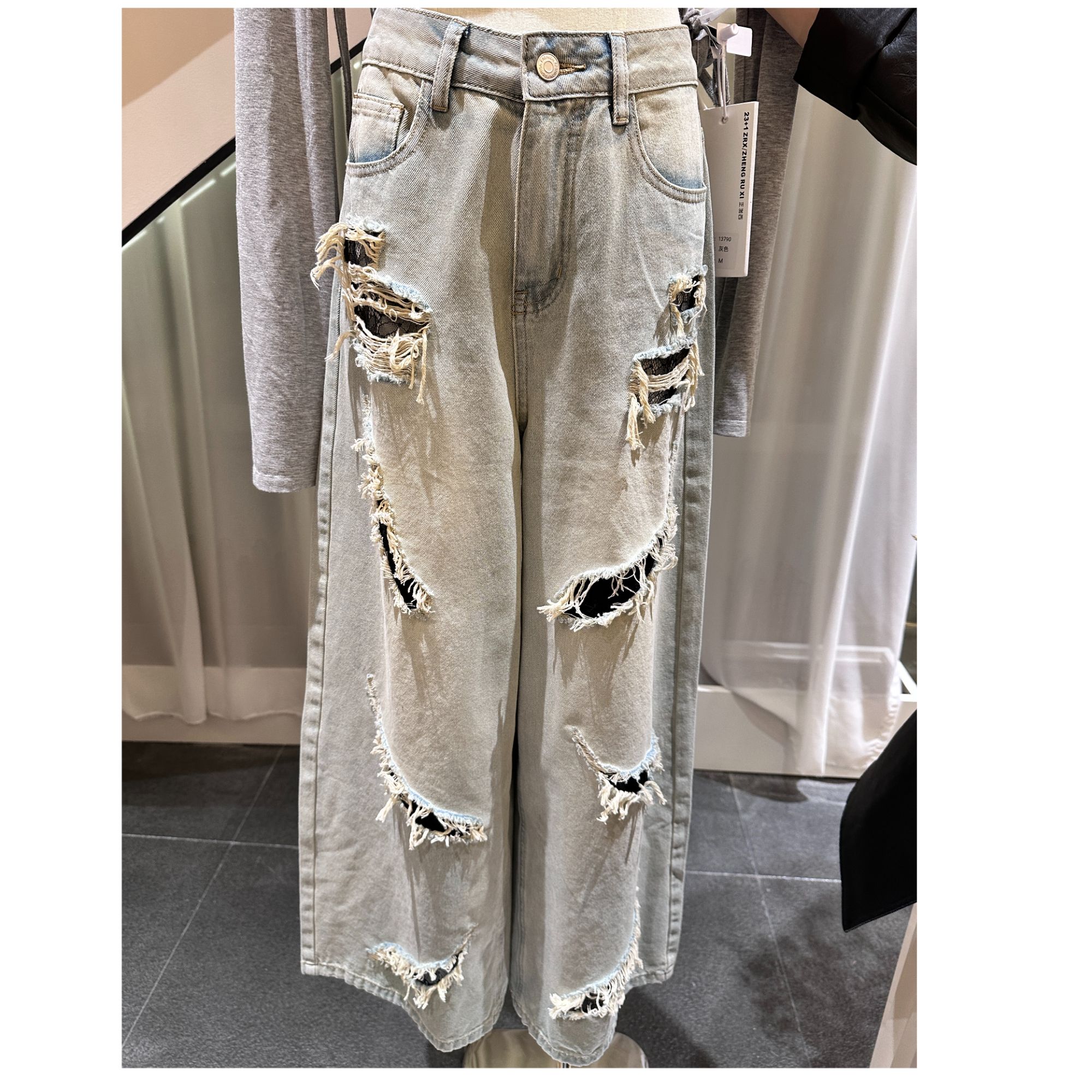 2025夏季破洞个性牛仔裤