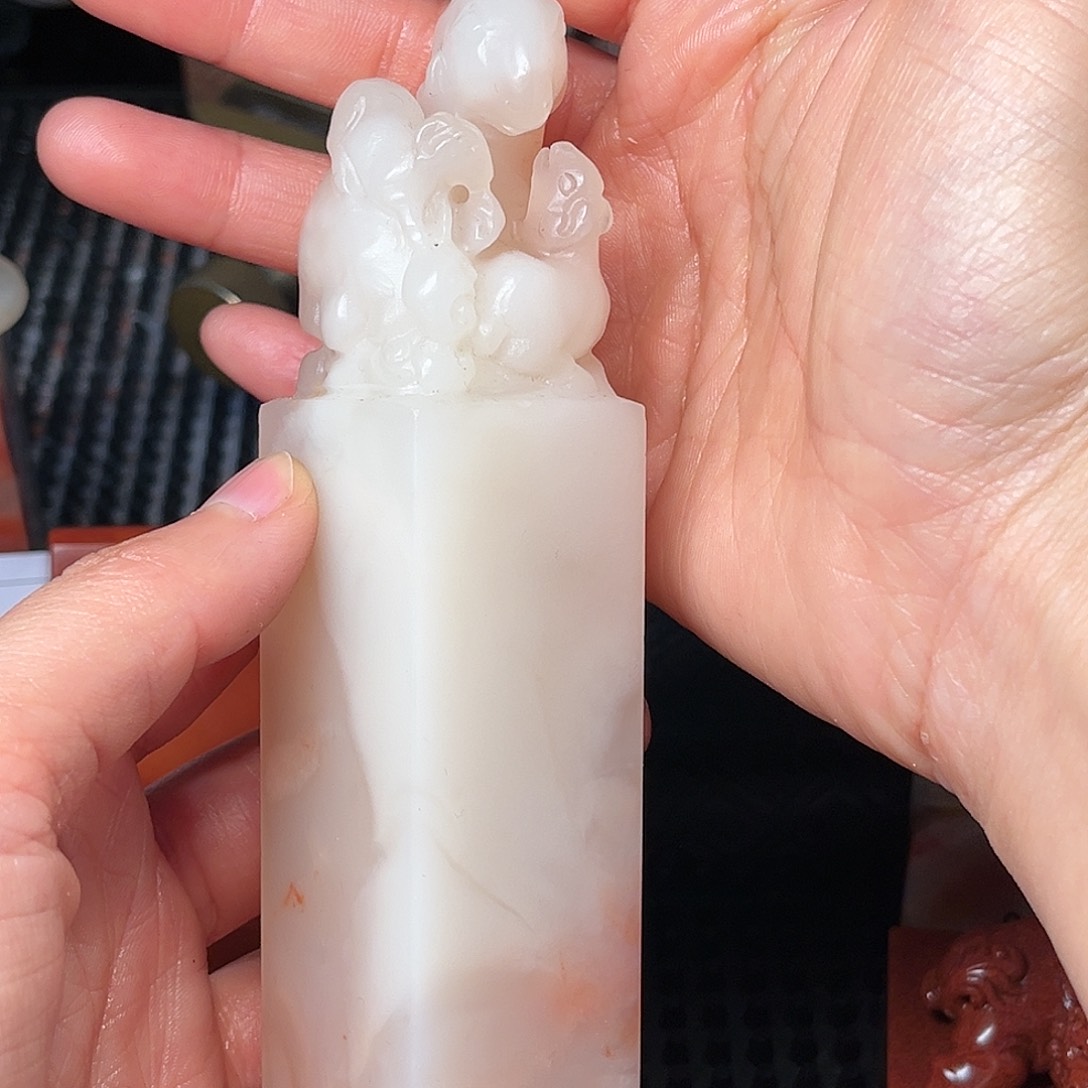 寿山石印石这么大个人都有