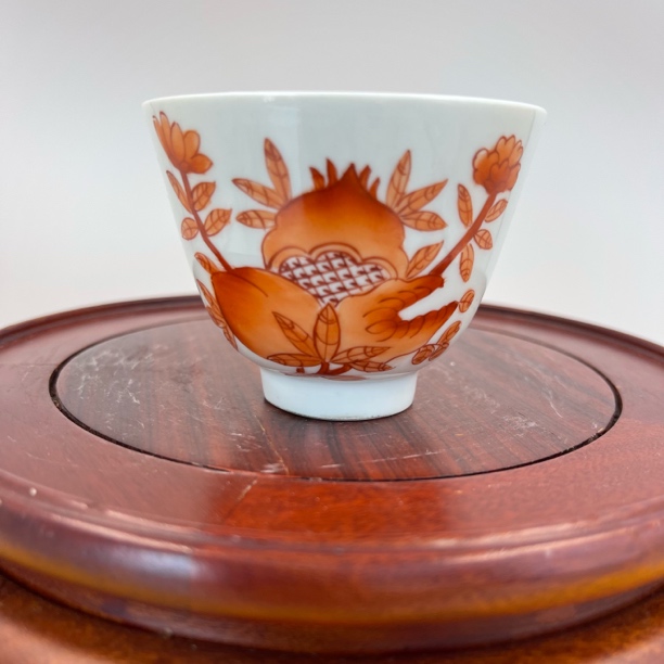 粉彩三多纹杯   高6公分 口径7公分 全品  