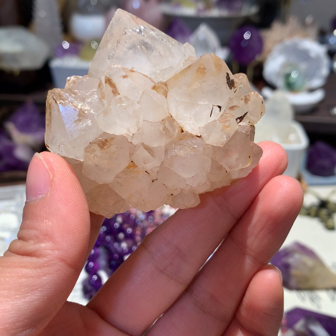 黄晶黄水晶未镶嵌黄泥骸骨