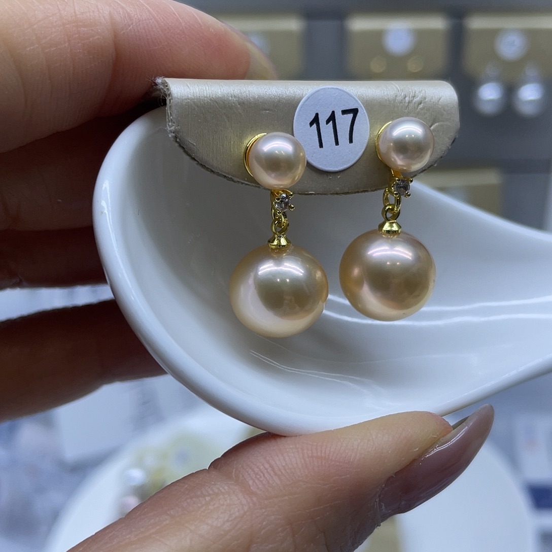 淡水珍珠耳饰未镶嵌